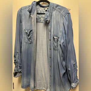 Chambray long sleeve top from Westport